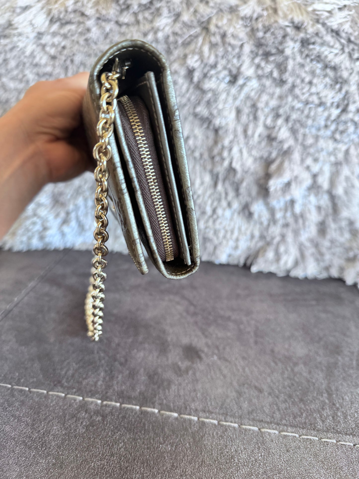 GG Wallet on Chain Verde Olivo