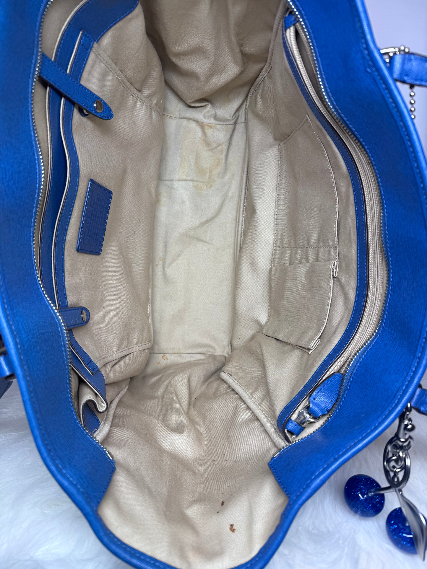 COACH Saffiano Leather City Tote Large