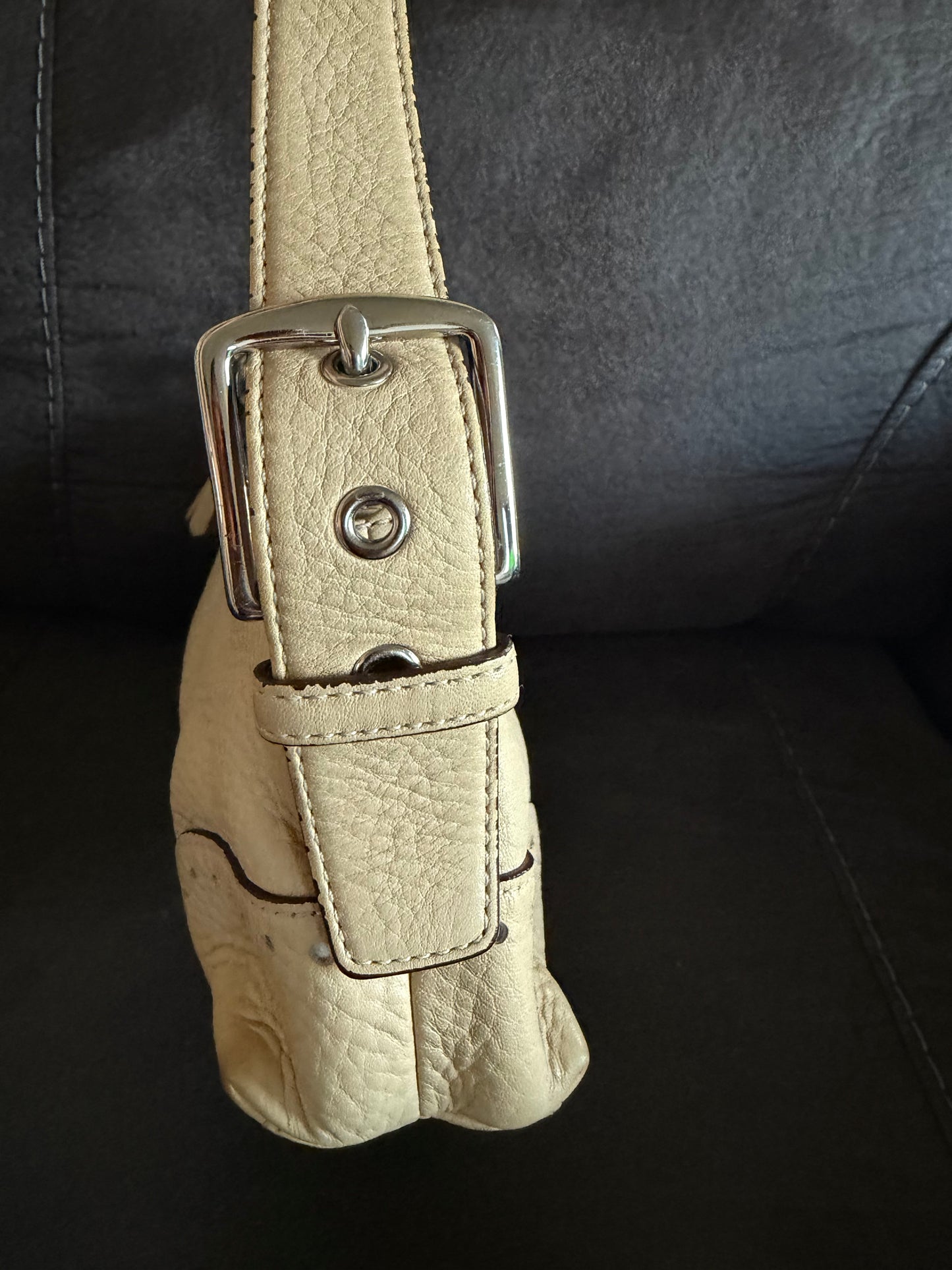 Coach Hamilton Beige pebbled leather