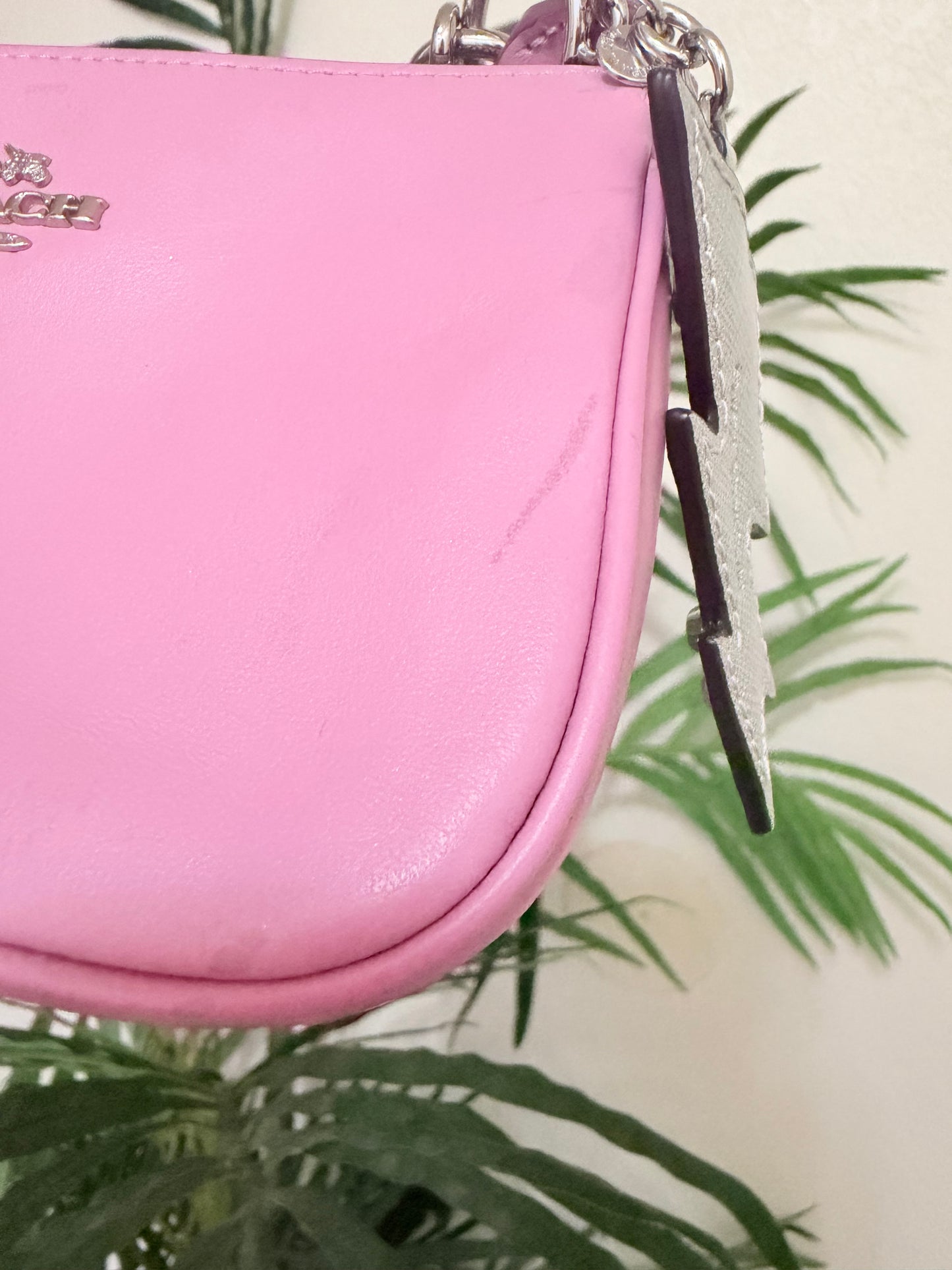 Coach mini bag in a pink color