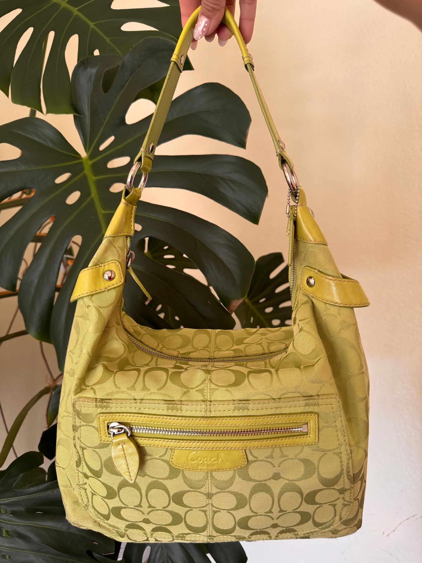 Coach Penelope Hobo Lime green. Bag, Wallet and checkbook