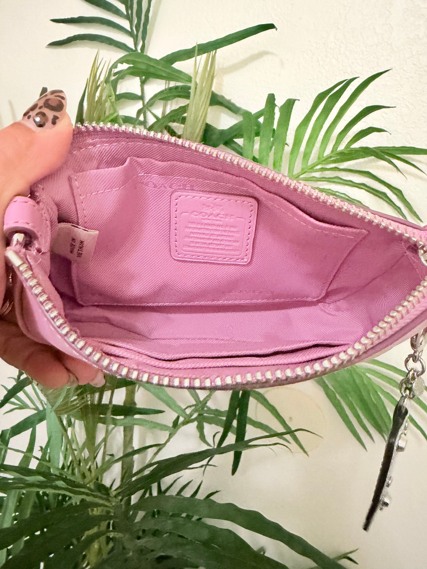 Coach mini bag in a pink color