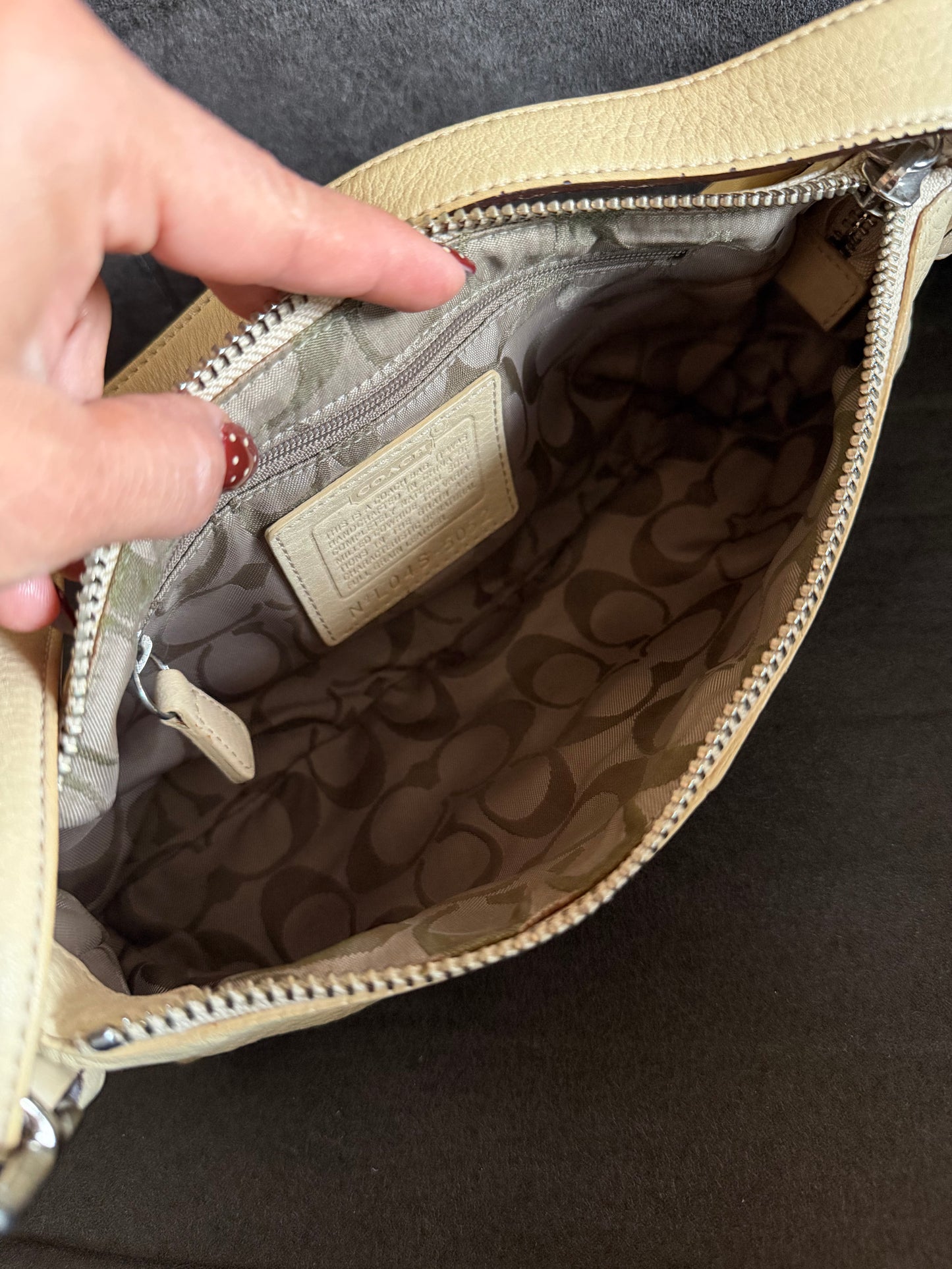 Coach Hamilton Beige pebbled leather