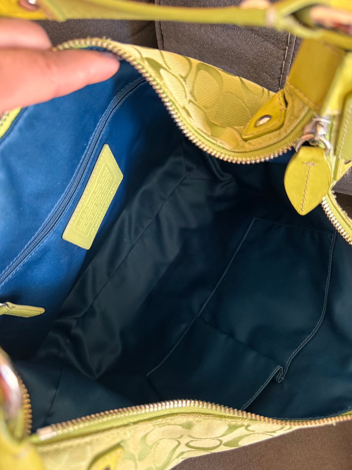 Coach Penelope Hobo Lime green. Bag, Wallet and checkbook