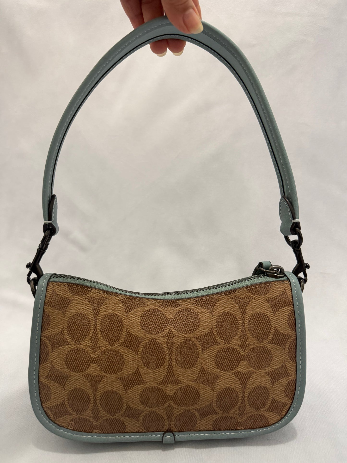 Coach Swinger Bag 20