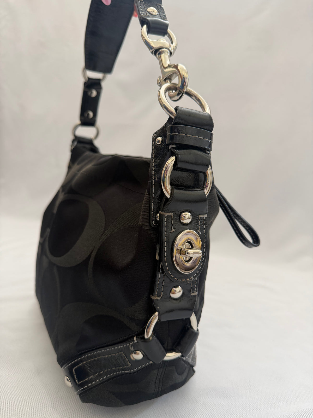 Coach Carly Signature Black