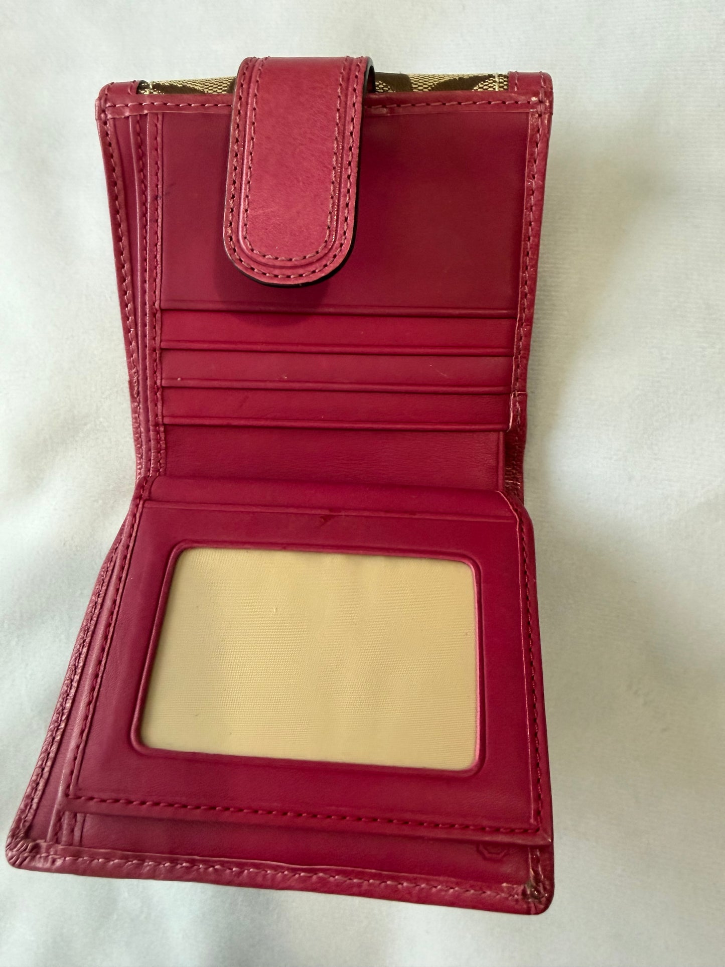 Coach Soho Wallet Fucsia/Beige