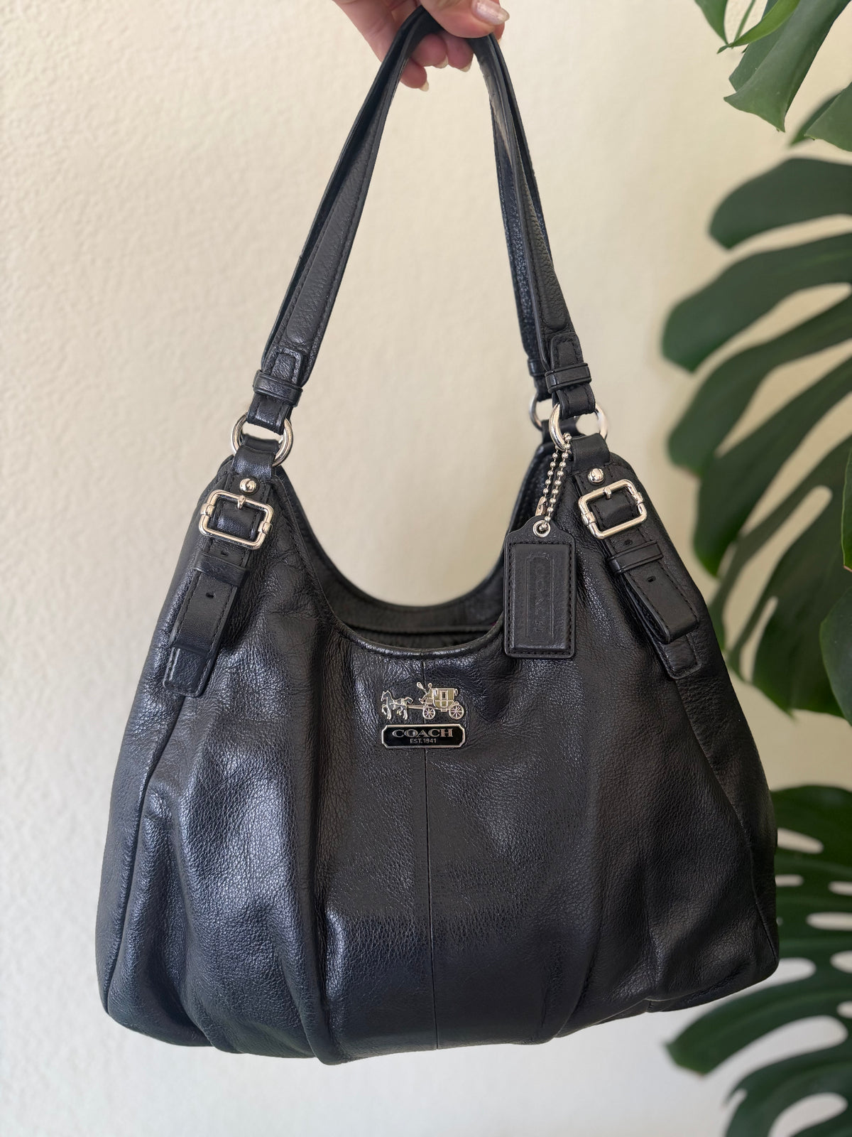 Coach Madison Maggie Shoulder Bag