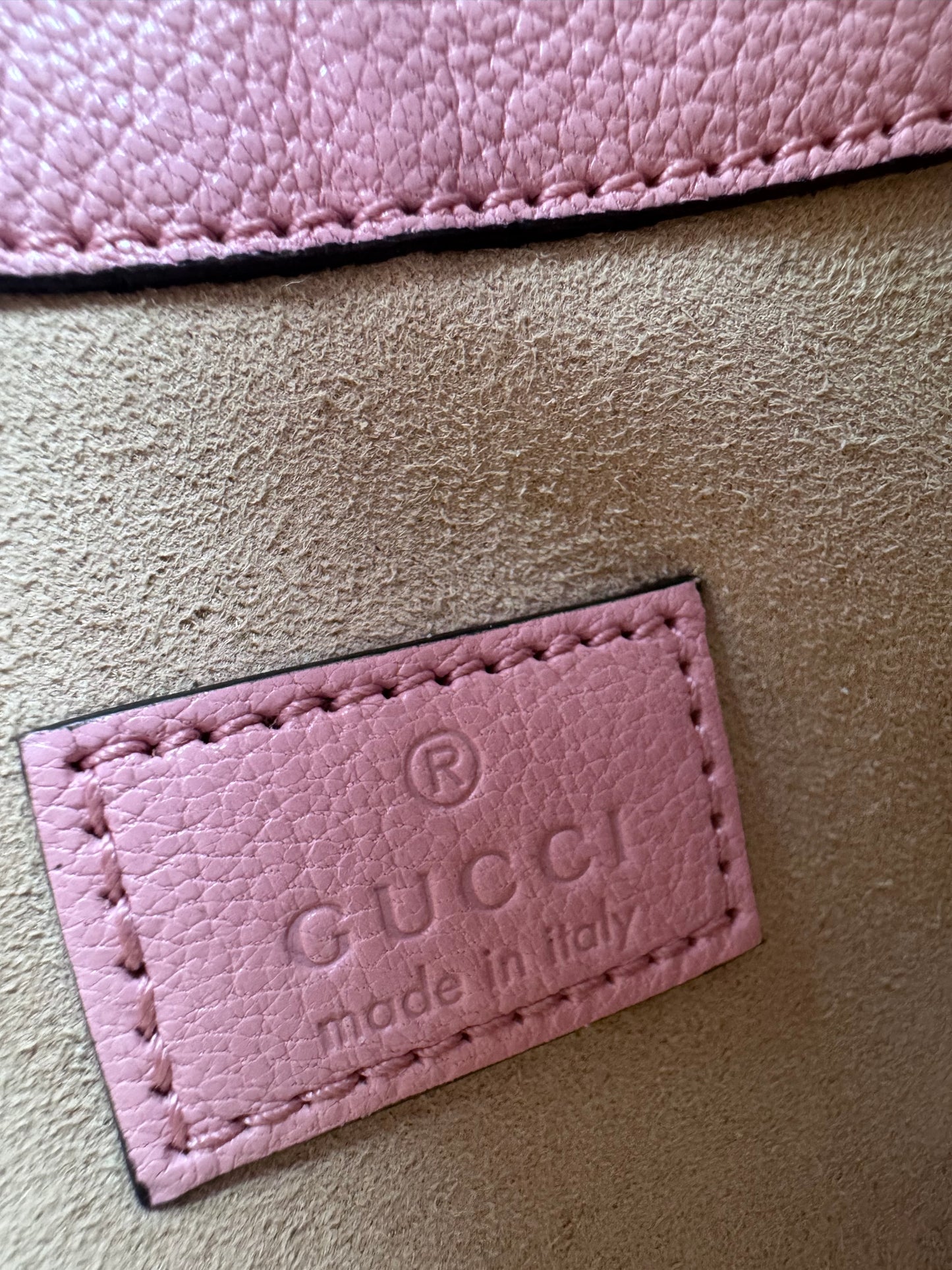 Gucci Aphrodite Mini Leather