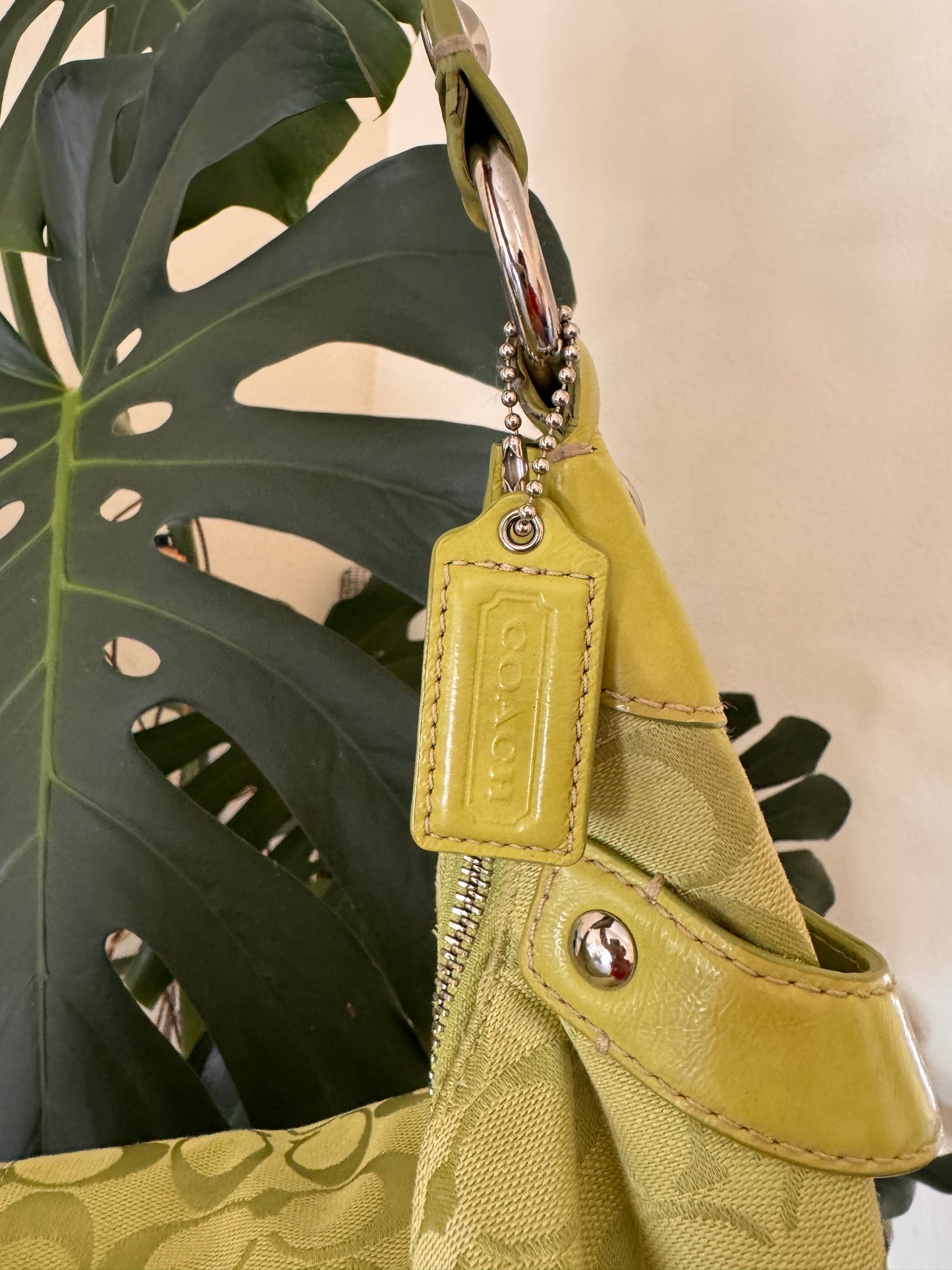 Coach Penelope Hobo Lime green. Bag, Wallet and checkbook
