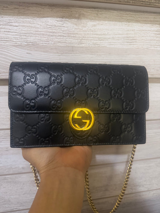 Gucci Guccissima Black leather wallet on a chain