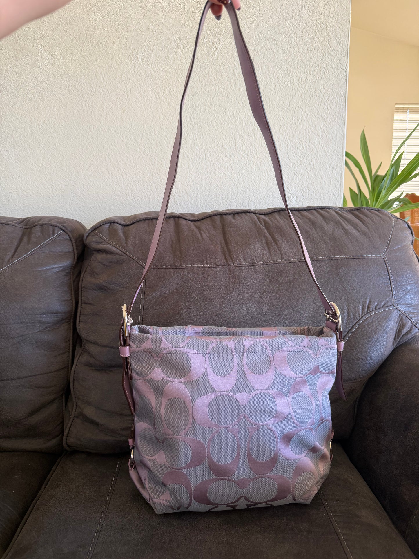 Coach Signature Duffle Lila