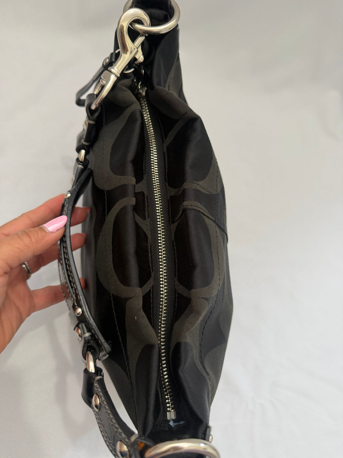 Coach Carly Signature Black