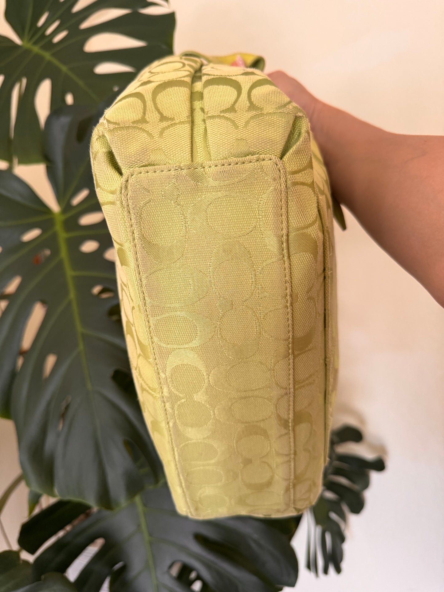 Coach Penelope Hobo Lime green. Bag, Wallet and checkbook