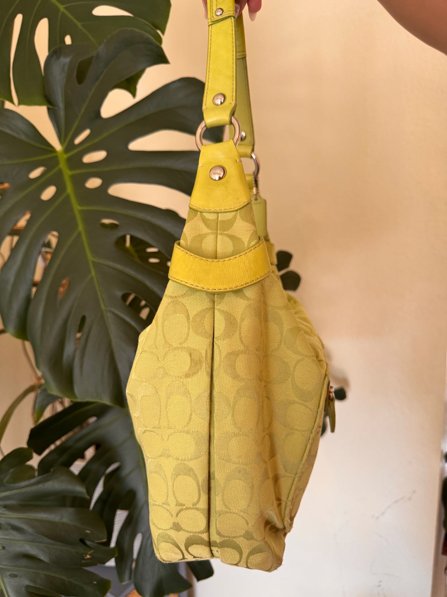 Coach Penelope Hobo Lime green. Bag, Wallet and checkbook