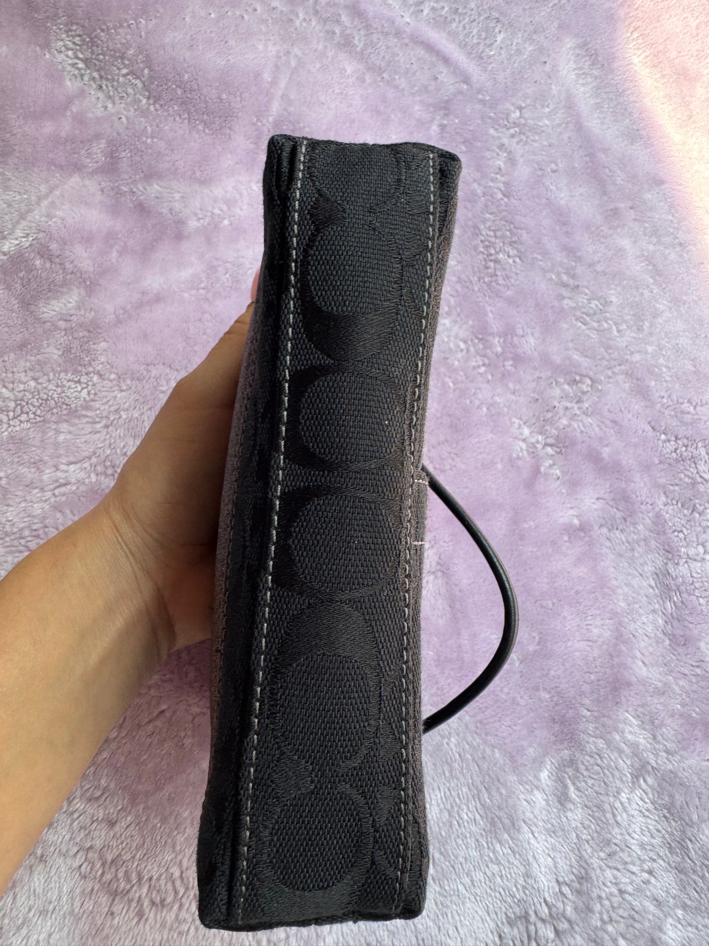 Wristlet/Purse Black Signature